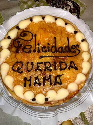 Fotografia tomada fuera de Pastelería Trallero - Pastelería en Sariñena, Huesca