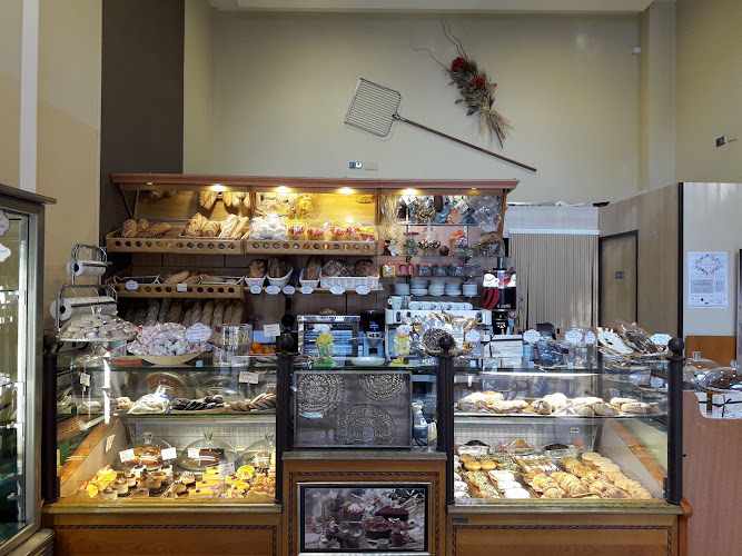 Fotografia tomada fuera de La Pastisseria (Pastelería) de San Juan - Pastelería en Sant Joan d'Alacant, Alicante