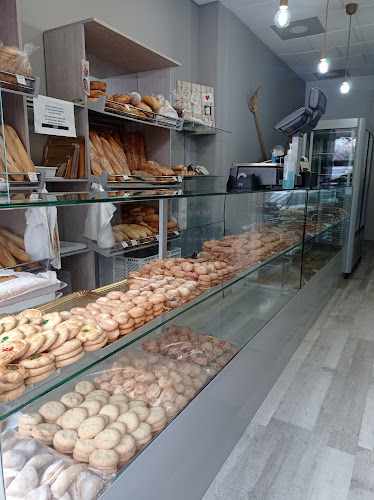 Fotografia tomada fuera de Panaderia La Manchega - Panadería en Sant Joan d'Alacant, Alicante
