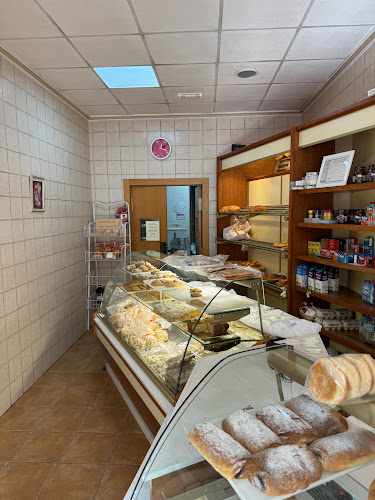 Fotografia tomada fuera de Panadería San Juan - Panadería en Algueña, Alicante