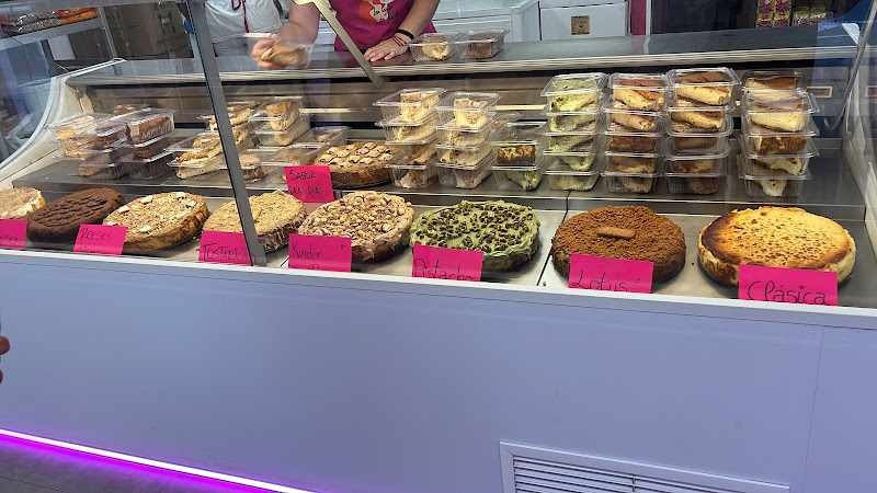 Fotografia tomada fuera de Las Tartas de Julita - Pastelería en Alicante, Alicante