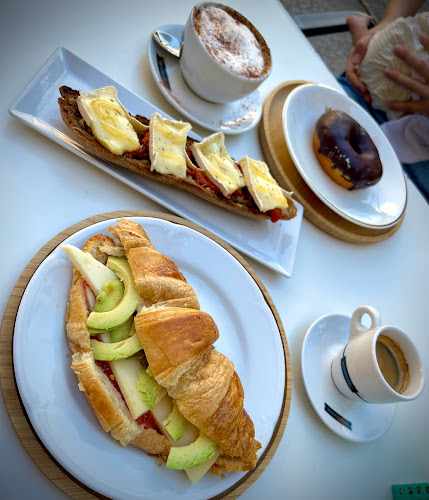 Fotografia tomada fuera de ️ Cafetería OVO Bakery and Coffee - cafeterías en Sant Joan d'Alacant, Alicante
