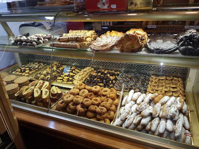 Fotografia tomada fuera de Panadería La Panera - Panadería en Pamplona, Navarra