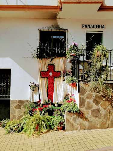 Fotografia tomada fuera de Panadería - Panadería en Padules, Almería
