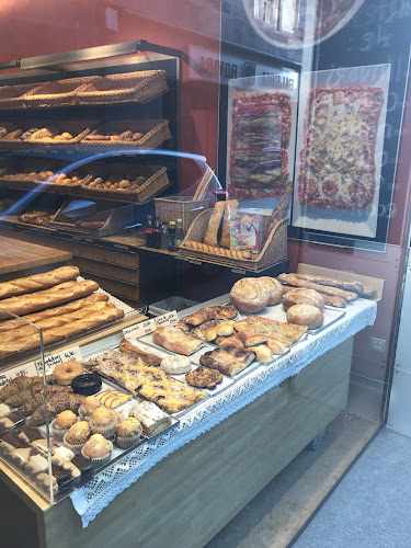 Fotografia tomada fuera de Forn de pa Carreras - Sant Pere - Forn de pa en Sabadell, Barcelona