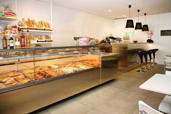 Fotografia tomada fuera de Pastisseria La Palma - Sabadell - Pastisseria en Sabadell, Barcelona