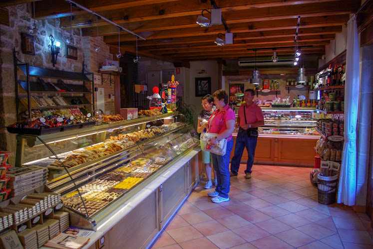 Fotografia tomada fuera de Tahona de Mora - Panadería en Mora de Rubielos, Teruel