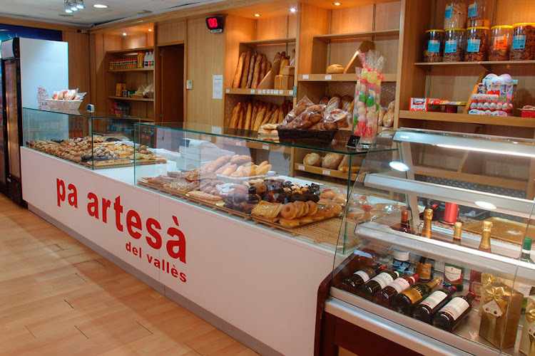 Fotografia tomada fuera de Pa Artesà del Vallès - Forn de pa en Ripollet, Barcelona