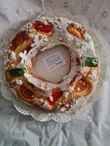 Fotografia tomada fuera de Obrador Confitería El Forno S.L - Pastelería en Pola de Siero, Asturias