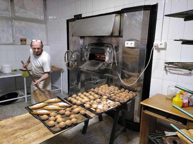 Fotografia tomada fuera de Panadería - Bakery en Restábal, Granada