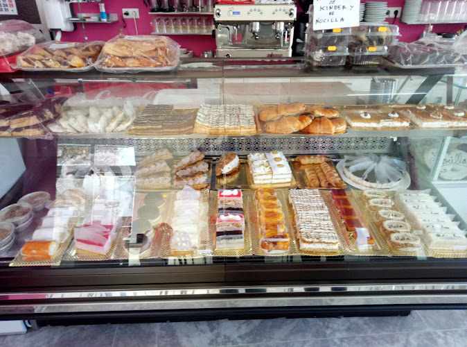 Fotografia tomada fuera de La biznaga - cafeterías en Villanueva de Algaidas, Málaga