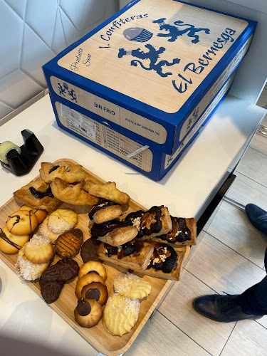 Fotografia tomada fuera de Confitería El Bernesga - Pastelería en Trobajo del Camino, León