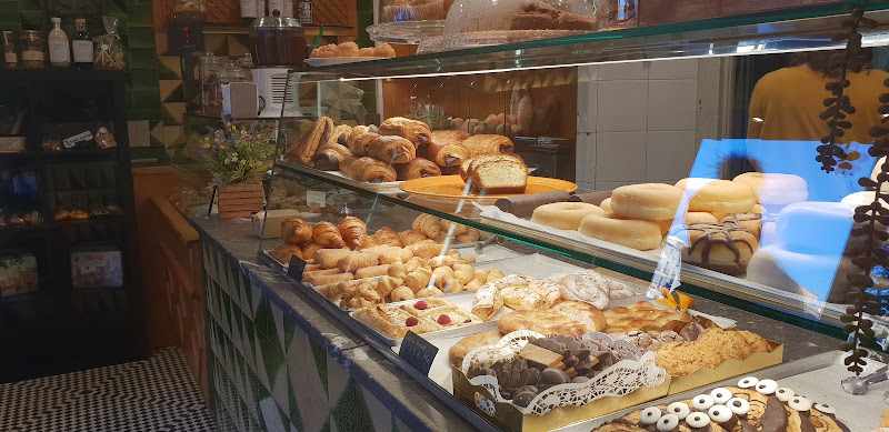 Fotografia tomada fuera de Panadería Oriell - Forn de pa en Girona, Girona