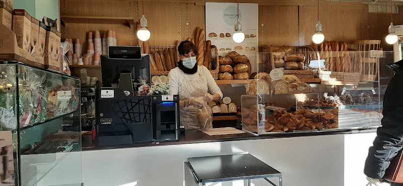Fotografia tomada fuera de FORN CENTENARI, S A - Panadería en Sabadell, Barcelona
