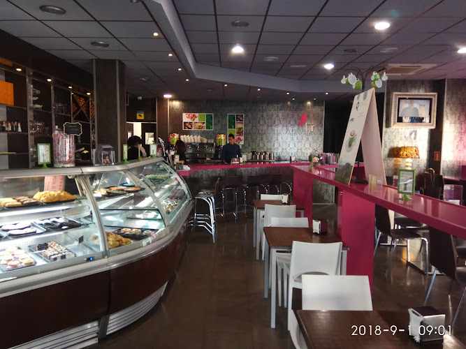 Fotografia tomada fuera de Pentu - restaurantes en Villanueva de la Cañada, Madrid