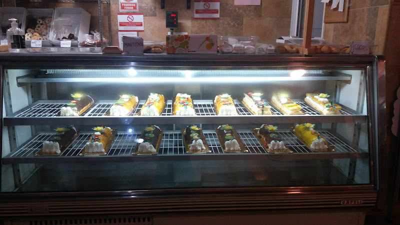 Fotografia tomada fuera de Churrería & Pastelería Del Águila - Churrería en Tíjola, Almería