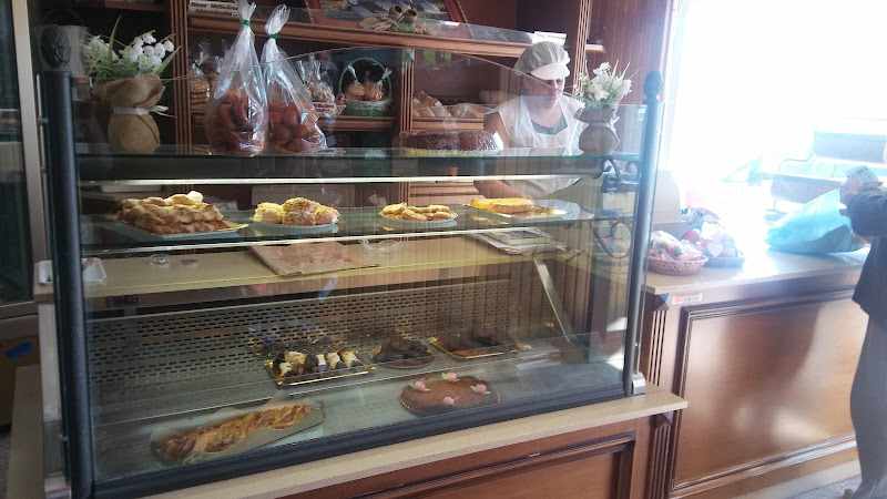 Fotografia tomada fuera de Panadería Toques - Panadería en Toques, A Coruña