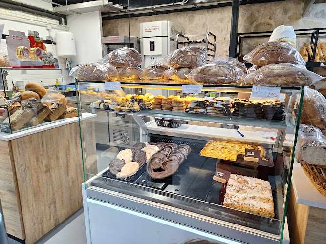 Fotografia tomada fuera de Gustos de Antes - Panadería en Guadalajara, Guadalajara