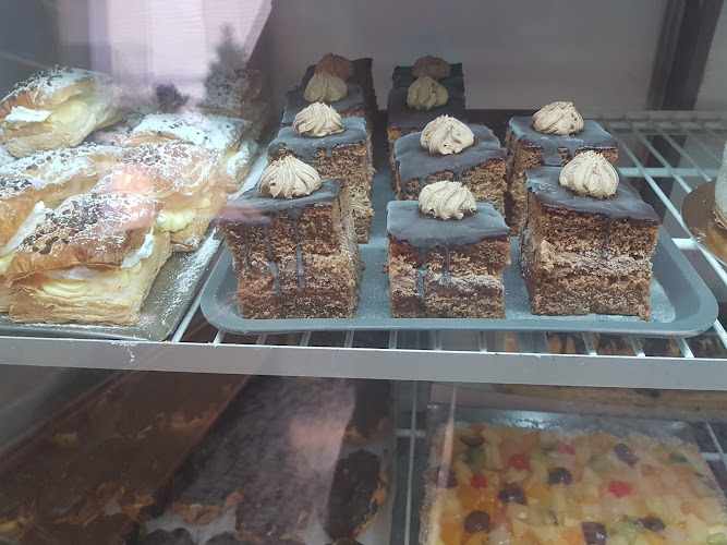 Fotografia tomada fuera de Panadería La Graciela - Panadería en Fuentes de Ebro, Zaragoza