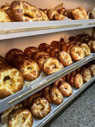 Fotografia tomada fuera de Horno Romero - Panadería en Bejís, Castellón