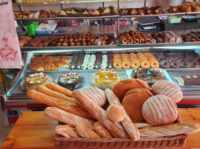 Fotografia tomada fuera de Panadería Varas - Panadería en Villamuriel de Cerrato, Palencia
