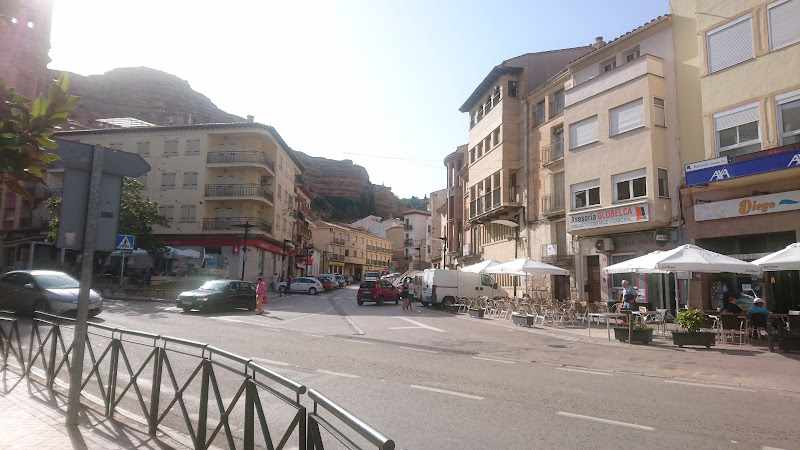 Fotografia tomada fuera de Panadería Formento - Panadería en Alcorisa, Teruel