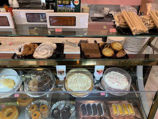 Fotografia tomada fuera de Moca Cafè - Cafeteria en Sitges, Barcelona