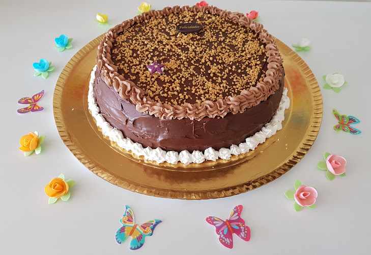 Fotografia tomada fuera de Pasteleria Lolita - Pastelería en Sarria, Lugo