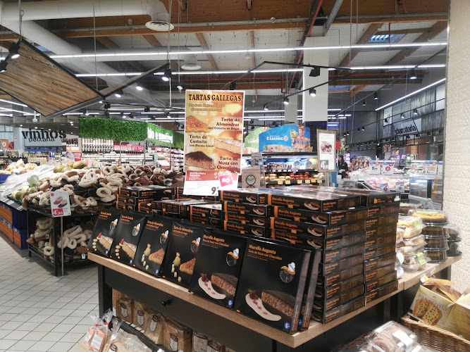 Fotografia tomada fuera de TARTAS MURALLA DE LUGO - Cake shop en Sarria, Lugo