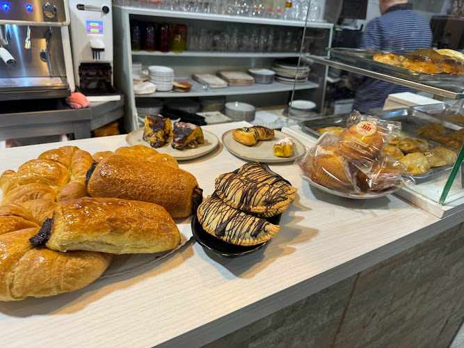 Fotografia tomada fuera de al paso to go - cafeterías en Sarria, Lugo