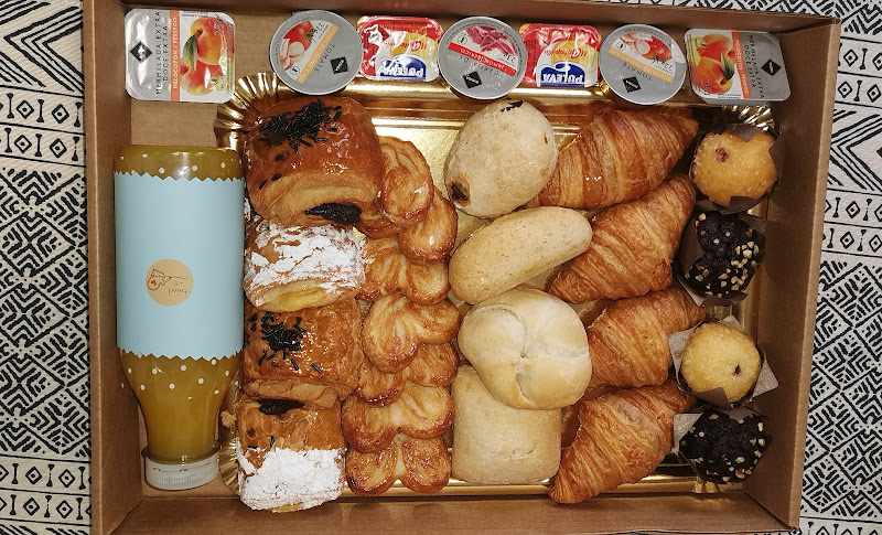 Fotografia tomada fuera de Pan & Café - Panadería en Granadilla, Santa Cruz de Tenerife