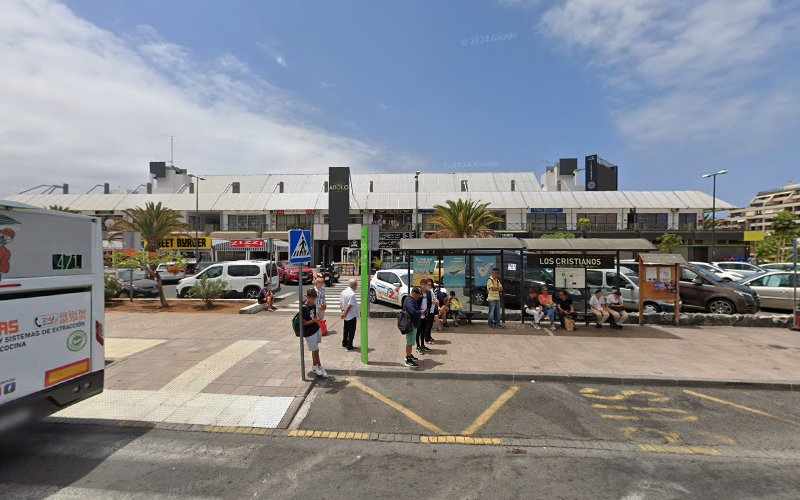 Fotografia tomada fuera de Poker Face - Panadería en Los Cristianos, Santa Cruz de Tenerife