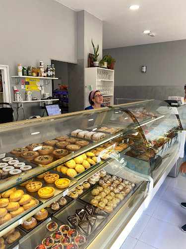 Fotografia tomada fuera de PASTELERIA RINCÓN DE SICILIANA - cafeterías en SAN ISIDRO DE ABONA, Santa Cruz de Tenerife