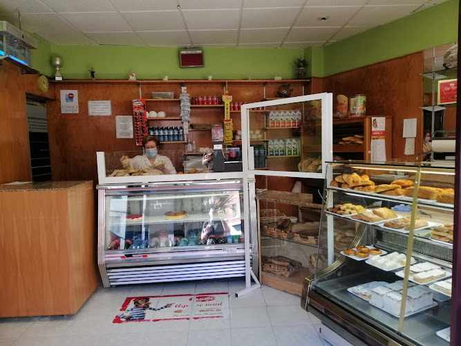 Fotografia tomada fuera de A Vereda - Panadería en Coruña ( A ), A Coruña