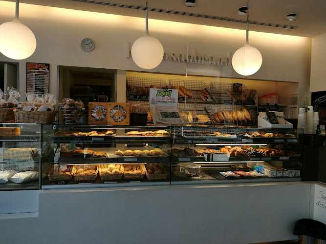 Fotografia tomada fuera de Horno Sanbrandan - Bakery en A Coruña, A Coruña