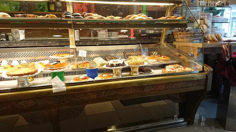Fotografia tomada fuera de Pastelería Antxon - Pastelería en Eibar, Guipúzcoa
