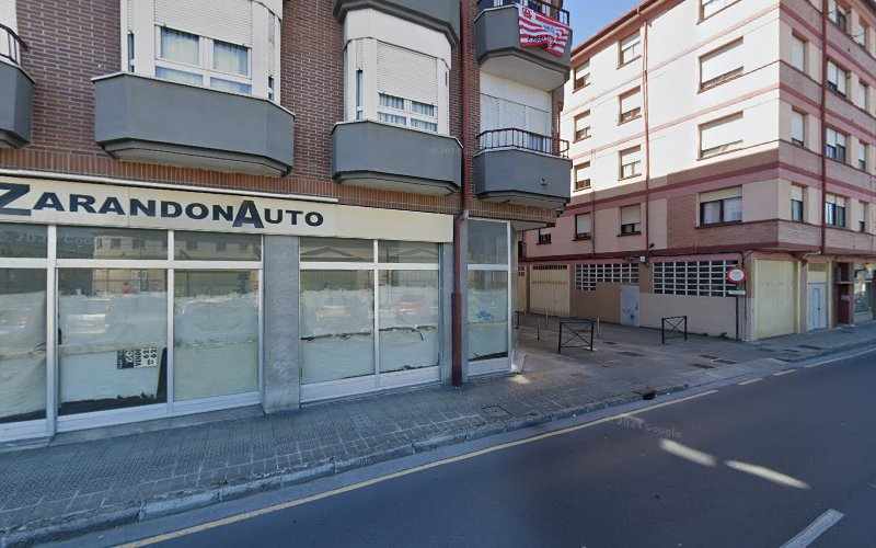 Fotografia tomada fuera de Panificadora Arriaundi S.L. - Panadería en Guernica, Vizcaya
