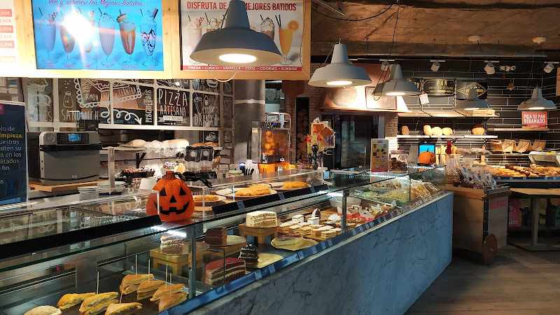 Fotografia tomada fuera de Panadería Gallofa&Co - Panadería en Suances, Cantabria