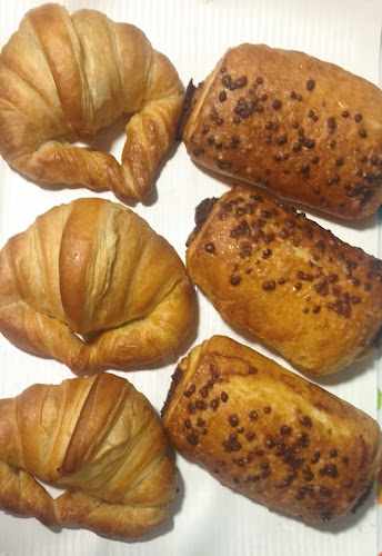 Fotografia tomada fuera de Supermercado EL BOZO - Supermercado en Candanchú, Huesca