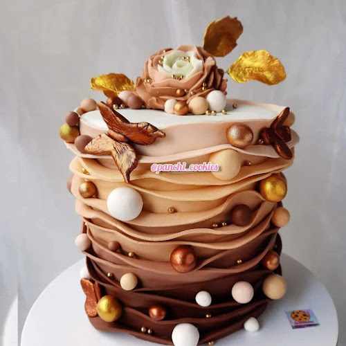 Fotografia tomada fuera de Panchicookies - Pastelería especializada en tartas nupciales en Torrelavega, Cantabria