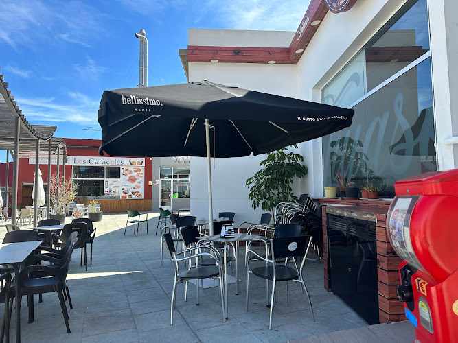 Fotografia tomada fuera de Tiyaso Cafetería Panadería - cafeterías en Orihuela Costa, Alicante