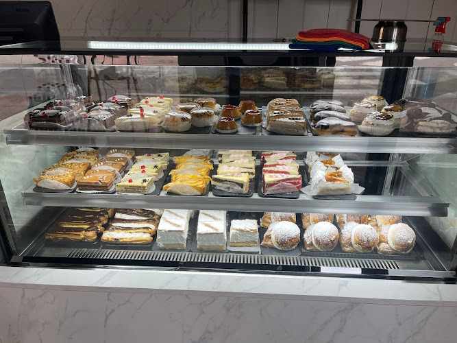 Fotografia tomada fuera de Panadú - Panadería en Murcia, Murcia