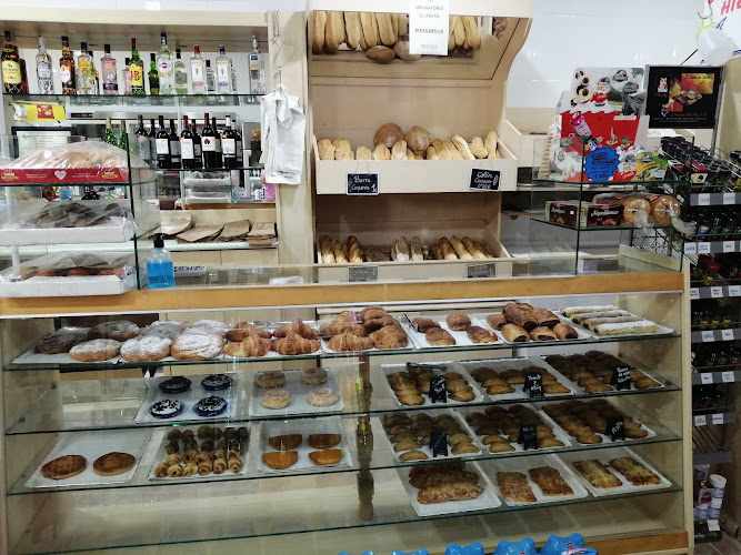 Fotografia tomada fuera de Panadería y Cafetería Úrsula - Panadería en Torre de la Horadada, Alicante
