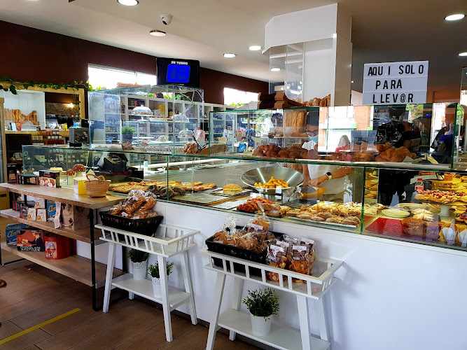 Pastisseria La Glòria Bakery & Coffee - Pastisseria en Miami Platja, Tarragona