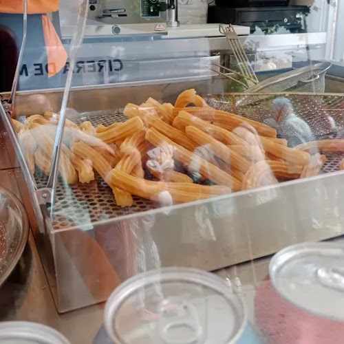 Fotografia tomada fuera de Xurreria Solé - Xurreria en L'Hospitalet de l'Infant, Tarragona