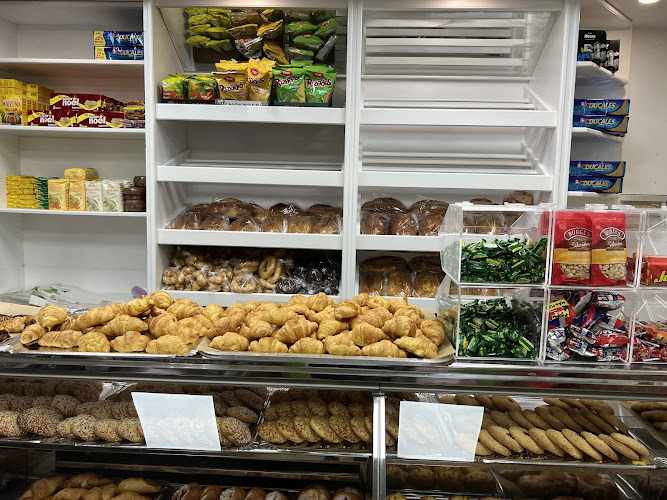 Fotografia tomada fuera de La Caleñita 2 - Panadería en Zaragoza, Zaragoza