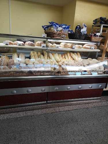 Fotografia tomada fuera de Panadería Horno San Tomas - Panadería en Mairena del Aljarafe, Sevilla