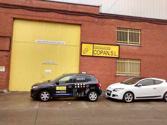 Fotografia tomada fuera de Distribuciones Copan - Panadería en Villares de la Reina, Salamanca
