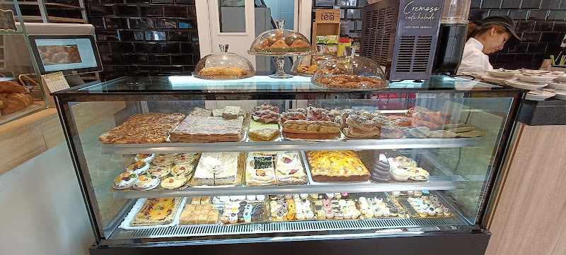 Fotografia tomada fuera de La nueva Flor y Nata - cafeterías en Guadalajara, Guadalajara
