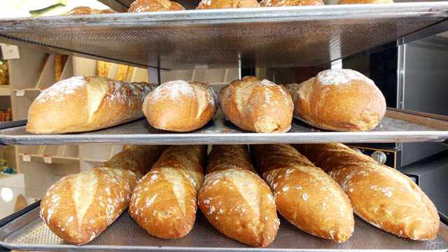 Fotografia tomada fuera de El Panadero Boutique del Pan - Panadería en Unquera, Cantabria